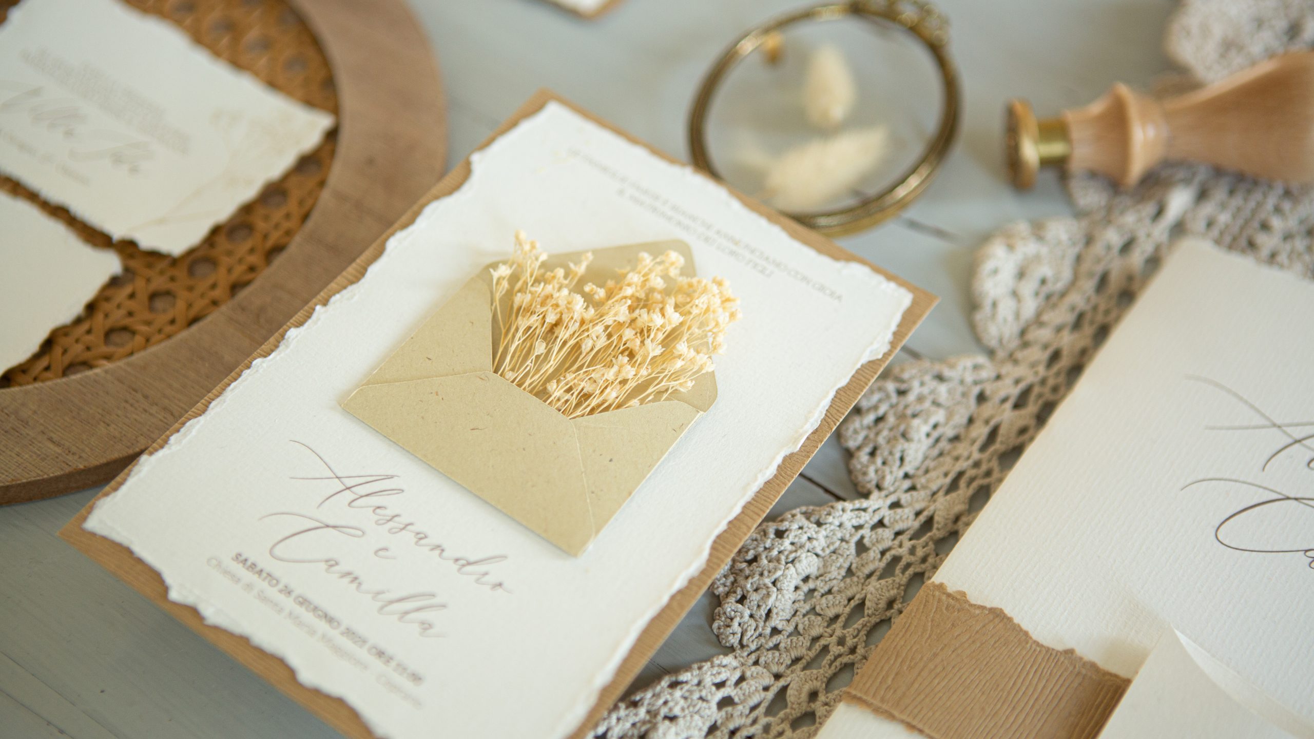 NATURAL STATIONERY 2